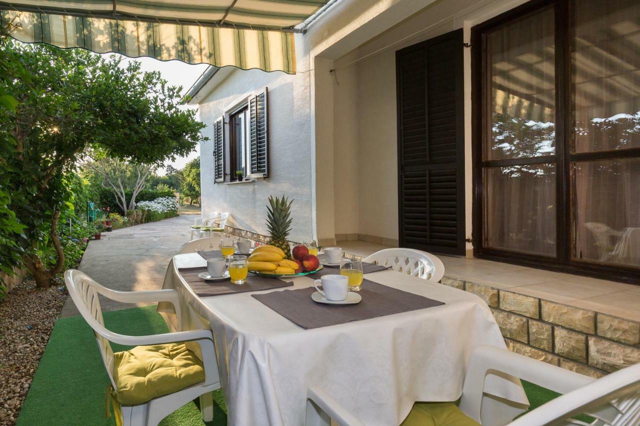 Cozy Apartment Josipa Privlaka  Εξωτερικό φωτογραφία