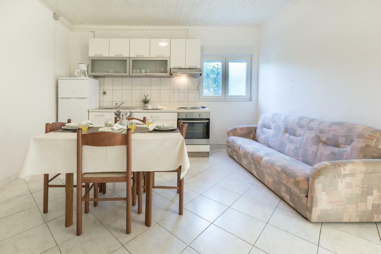 Cozy Apartment Josipa Privlaka  Εξωτερικό φωτογραφία