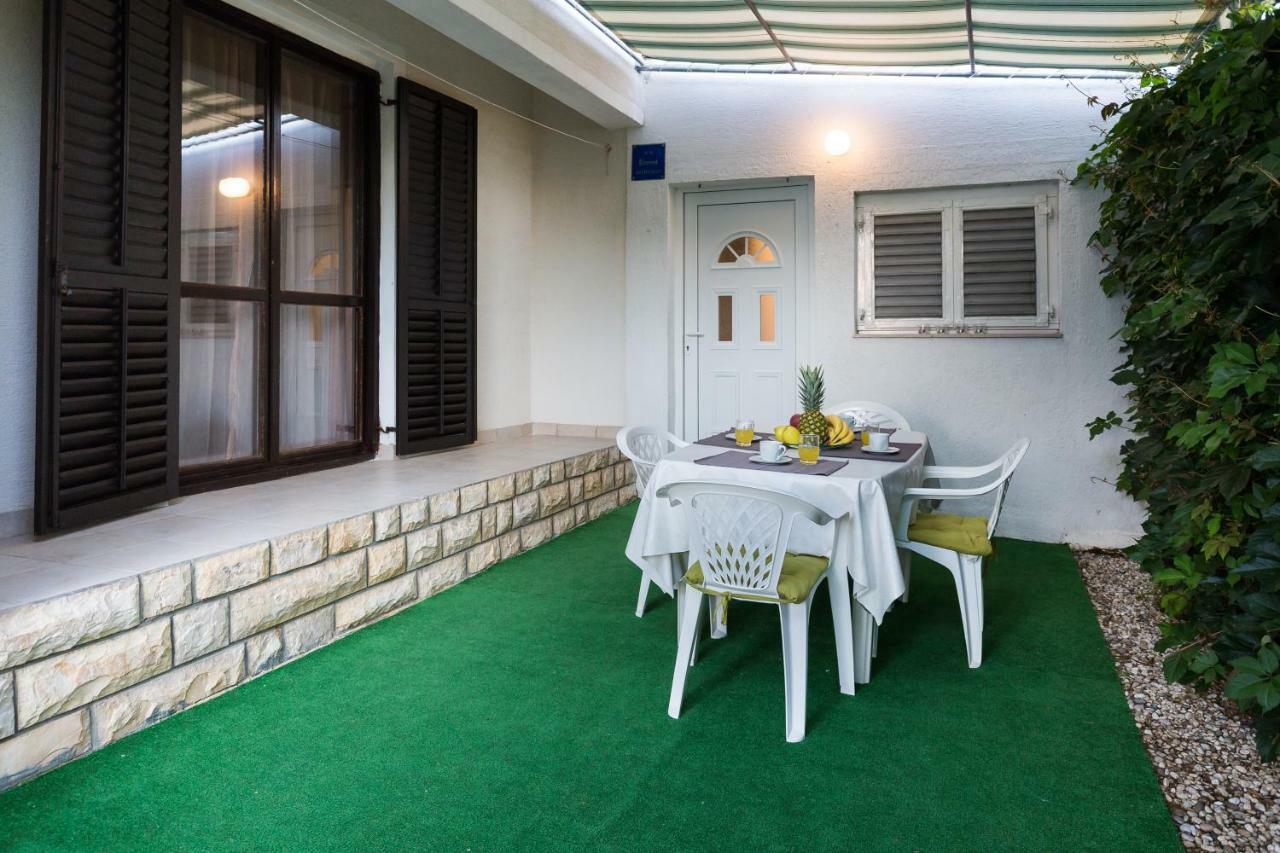 Cozy Apartment Josipa Privlaka  Εξωτερικό φωτογραφία